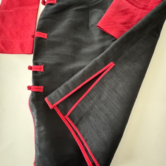 Custom Made Silk Cheong Sam - Picture 3 of 9